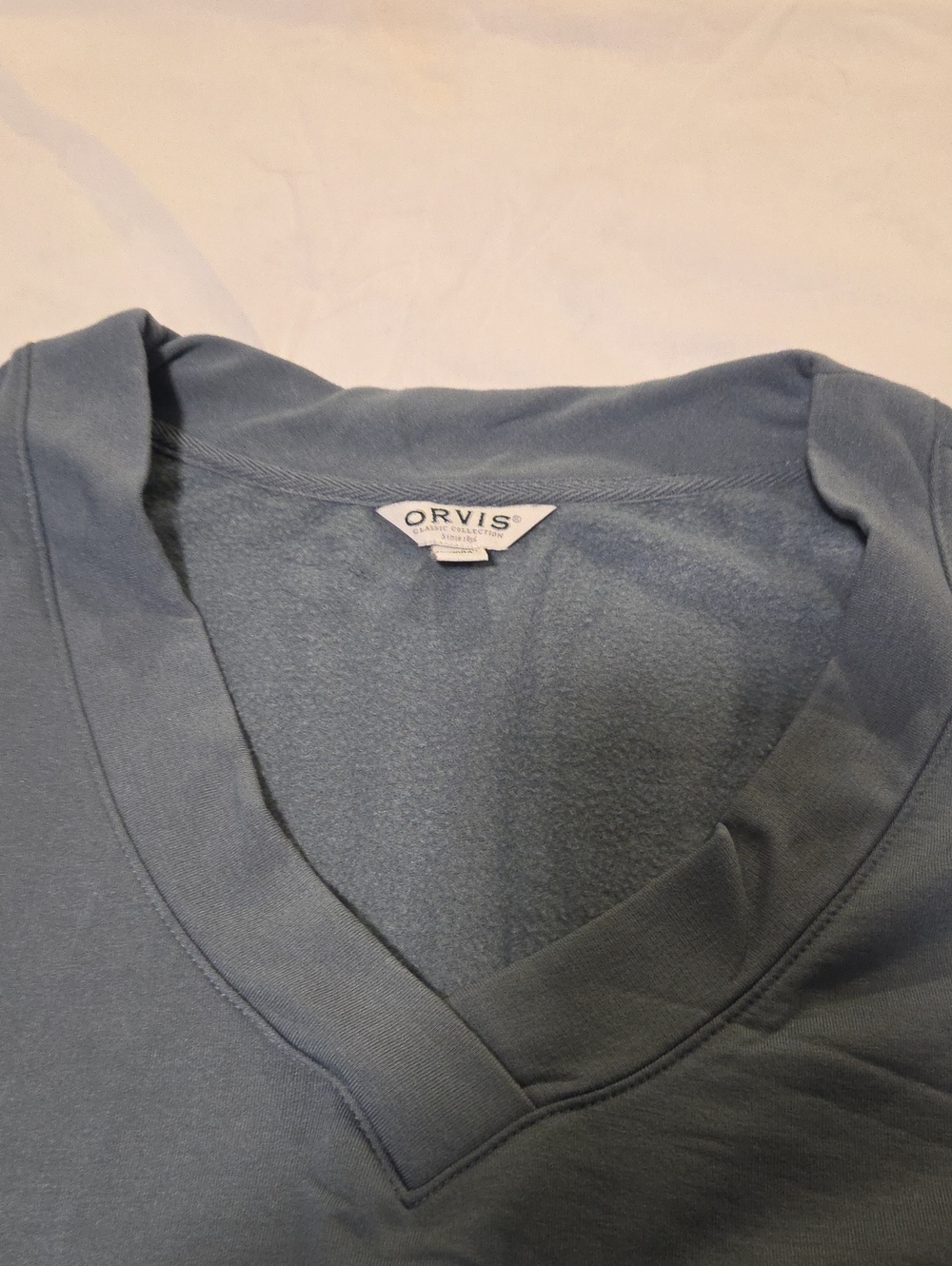 Orvis Women's Slate-Blue V-Neck Pullover